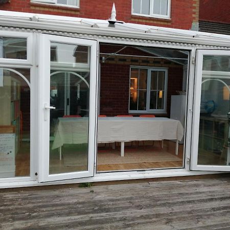 Spacious Townhouse With Sea Views Near Cardiff Barry Exterior photo